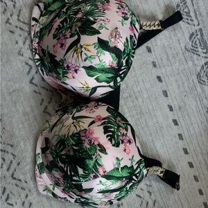 Floral Pink and Black Women's Victoria Secret Bra